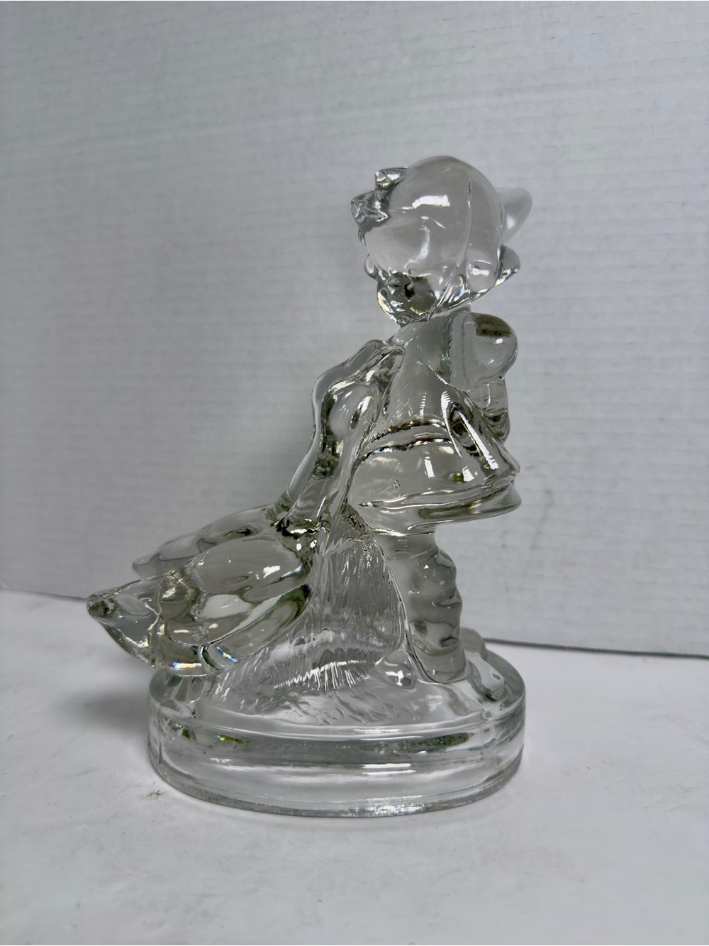 Vintage LE Smith Clear Glass Goose Girl Figurine Hummel Style